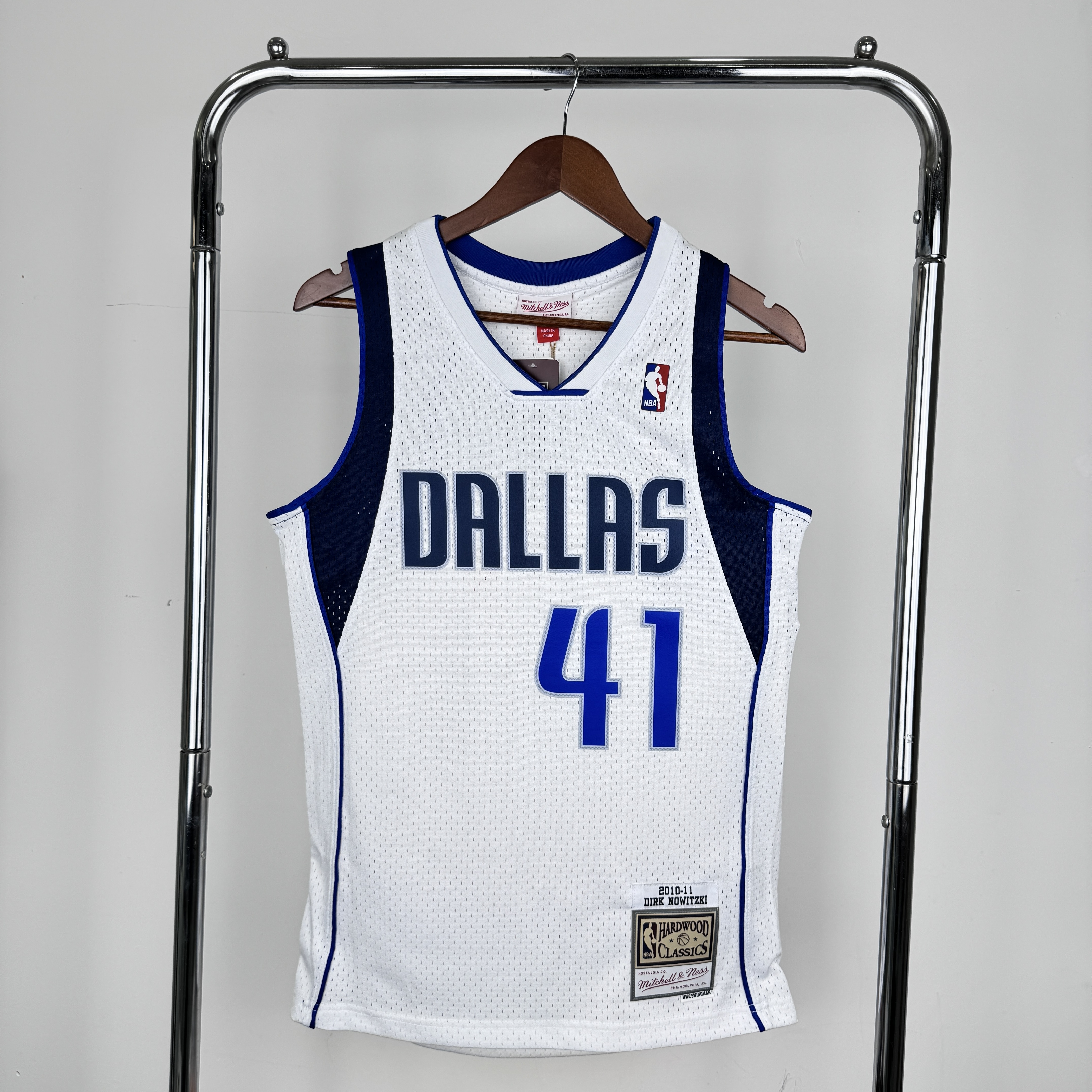 Men Dallas Mavericks #41 Nowitzki White Throwback Season Game NBA Jersey->dallas mavericks->NBA Jersey